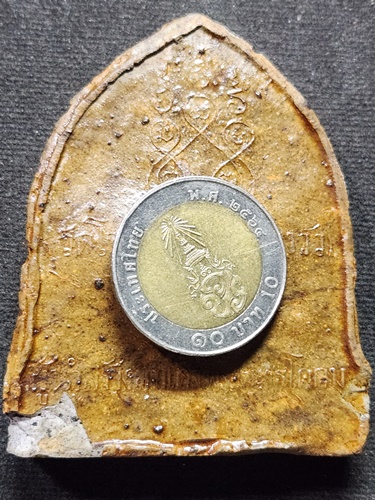 วัดโพธาราม(ไผ่โรงวัว) จ.สุพรรณบุรี พระพุทธโคดม พิมพ์รูปเหมือน หลวงพ่อขอม  ปี 2505 เนื้อดินเผา