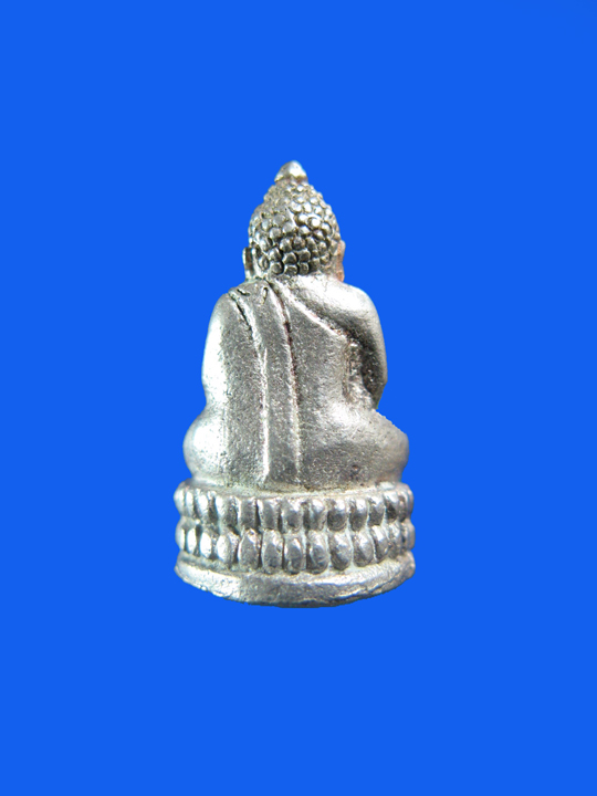 $ พระชัยวัฒน์ รุ่น ๒ หลวงพ่อพริ้ง วัดวรจันทร์สุพรรณบุรี เนื้อเงิน