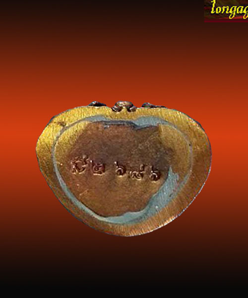 วัดใจต่ำกว่าทุน รูปหล่ออุดกริ่งหลวงปู่ทวด รุ่นกลันตัน 54 เนื้อทองแดงรมมันปู หลวงพ่อเขียว ปี 2554