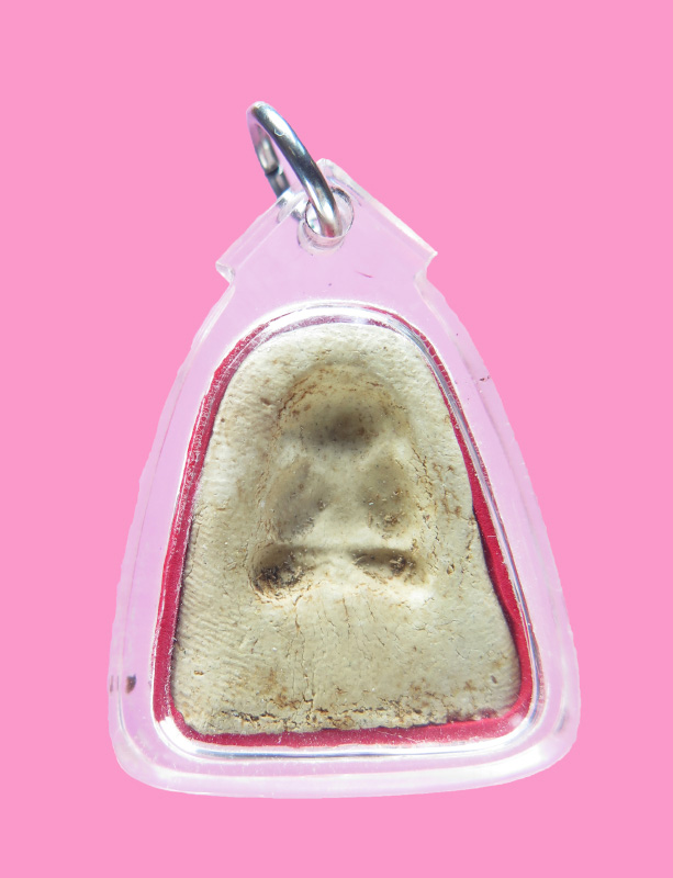 พระปิดตา หลังแบบ หลวงพ่อปาน วัดเครือวัลย์ องค์ที่3