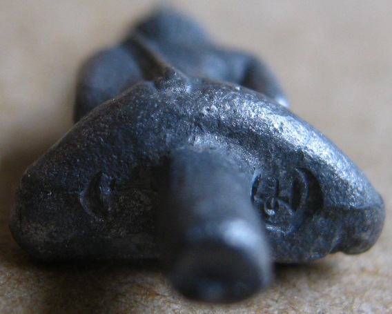 พระยอดธงทองมา รุ่น๑ เนื้อตะกั่วเถือน วัดป่าดอนใหญ่พุทธาราม นครราชสีมา ปี57(หลวงพ่อทองปลุกเสก)+กล่อง