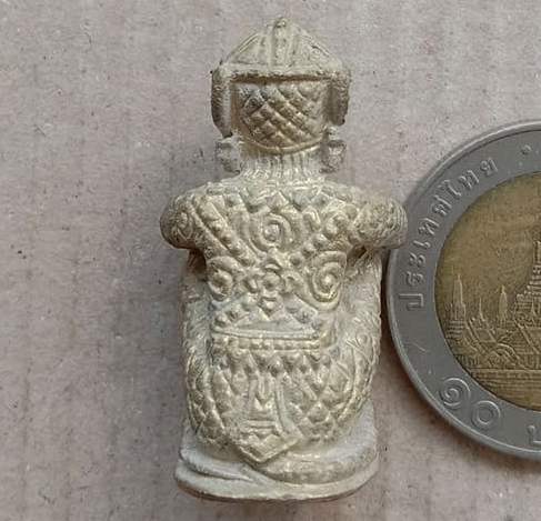 หนุมานหล่อ(รุ่นแรก)หลวงปู่แขก วัดสุนทรประดิษฐ์ พิษณุโลก รุ่นเจริญพร ปี2554 เนื้อทองผสม เลข698+กล่อง