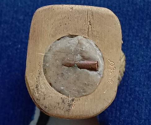 หนุมานหล่อ(รุ่นแรก)หลวงปู่แขก วัดสุนทรประดิษฐ์ พิษณุโลก รุ่นเจริญพร ปี2554 เนื้อทองผสม เลข698+กล่อง