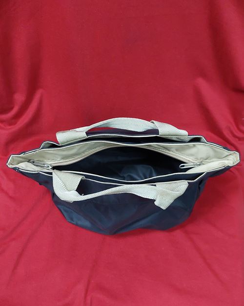 (ปิด59-) กระเป๋าหิ้วมีซิปสีดำ 8.5x11.5นิ้ว (สภาพไม่ได้ใช้)