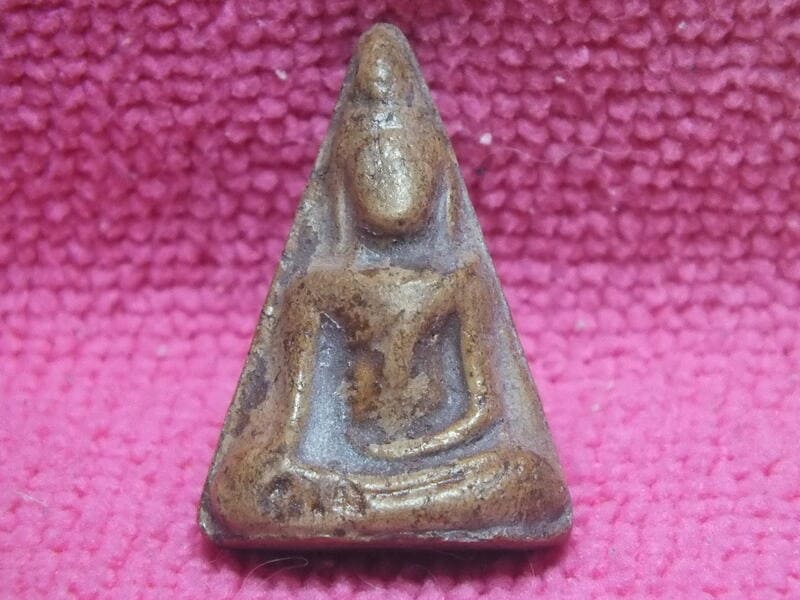 พระสมเด็จนางพญาพิษณุโลก กรุงเก่า 2509 พุทธาภิเษก วัดพระศรีมหาธาตุวรมหาวิหาร มีรอยจารด้านหลัง