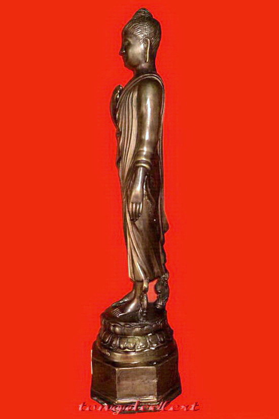 พระพุทธมงคลวิมลบูรพาโสภิต พระพุทธรูปคู่เมือง จ.สระแก้ว ฉลองพุทธชยันตี 2,600 ปี ขนาดใหญ่ สวยมากค่ะ