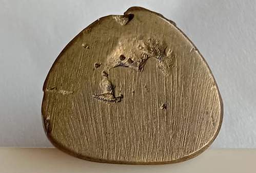 รูปหล่อหลวงพ่อเงิน วัดบางคลาน รุ่นเงินหอม ปี2535 วัดหลวง จ.พิจิตร เนื้อทองเหลือง พร้อมกล่องเดิม