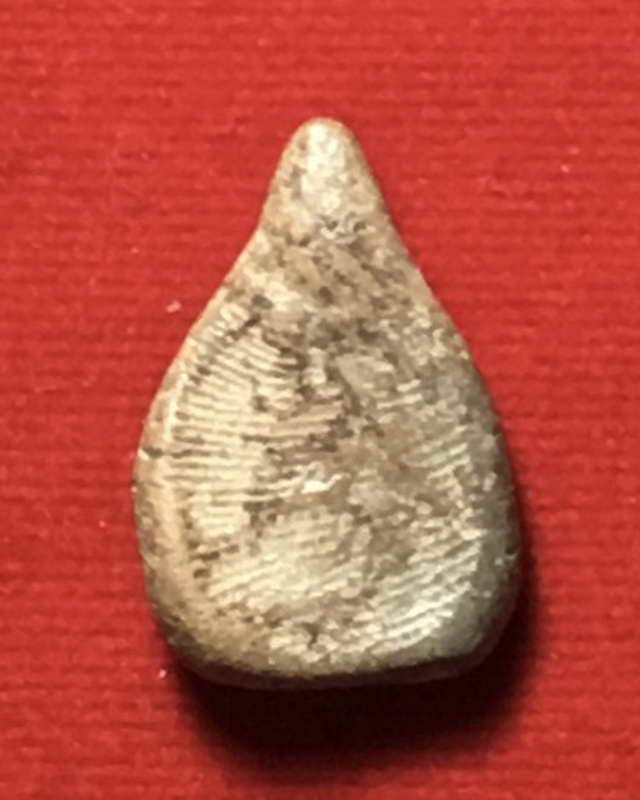 พระนางพญากลีบบัว กรุลานดอกไม้ สุโขทัย 