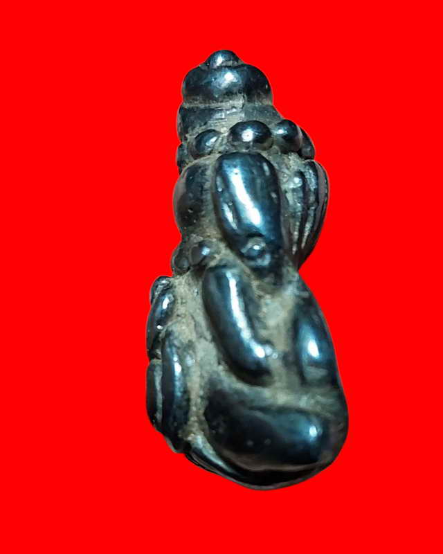 พระปิดตาไม่ทราบที่  900