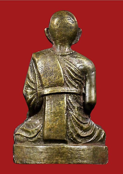 รูปเหมือนปั๊มหลวงพ่อทบ ธัมมปัญโญ รุ่นกระโดดร่มพิมพ์B(นิยม) เนื้อทองเหลือง ออกวัดชนแดน ปี2500