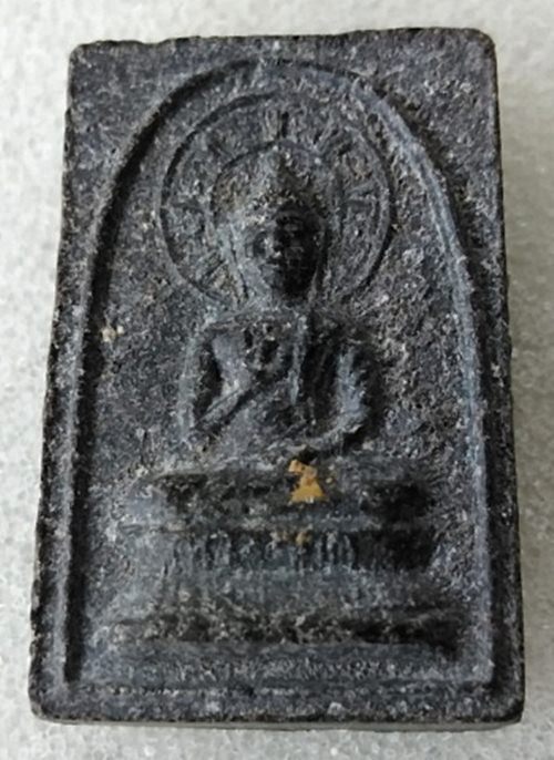 พระสมเด็จประทานพรหลังช้าง หลวงพ่อหอม ปี2518 พิมพ์เล็ก เนื้อผงน้ำมัน วัดซากหมาก จ.ระยอง