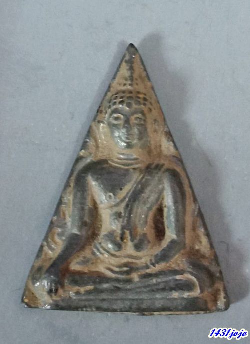 พระนางเสน่ห์จันทร์เนื้อชิน วัดสุทัศน์เทพวราราม ปี 2508 เนื้อพระกรุวัดราชบูรณะและกรุอื่นๆสมัยอยุธยา