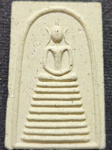 วัดขนอนเหนือ อยุธยา พระสมเด็จเก้าชั้น หลวงพ่อพรหม  ติดจีวร