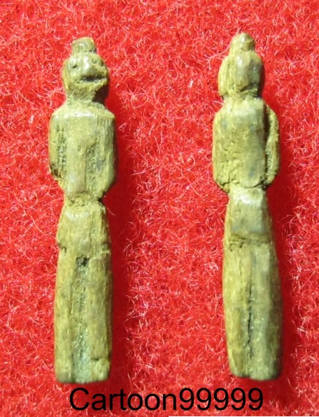 กุมารน้อย ไม้แกะ เก่า น่ารักครับ