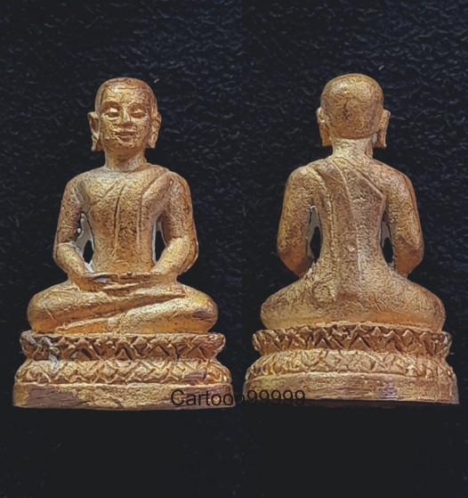 รูปหล่อรุ่นแรก หลวงพ่อโต ป่าหวาย ลพบุรี รพศ.๑ พัน.๒ เลข ๐๗๔ มีกล่อง สวย เดิมสุดๆ ครับผม