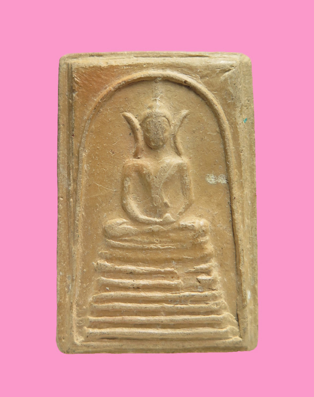 สมเด็จเนื้อดิน หลังยันต์ห้า