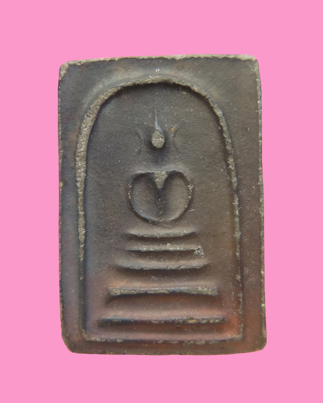 สมเด็จ เนื้อดิน เก่าจัด