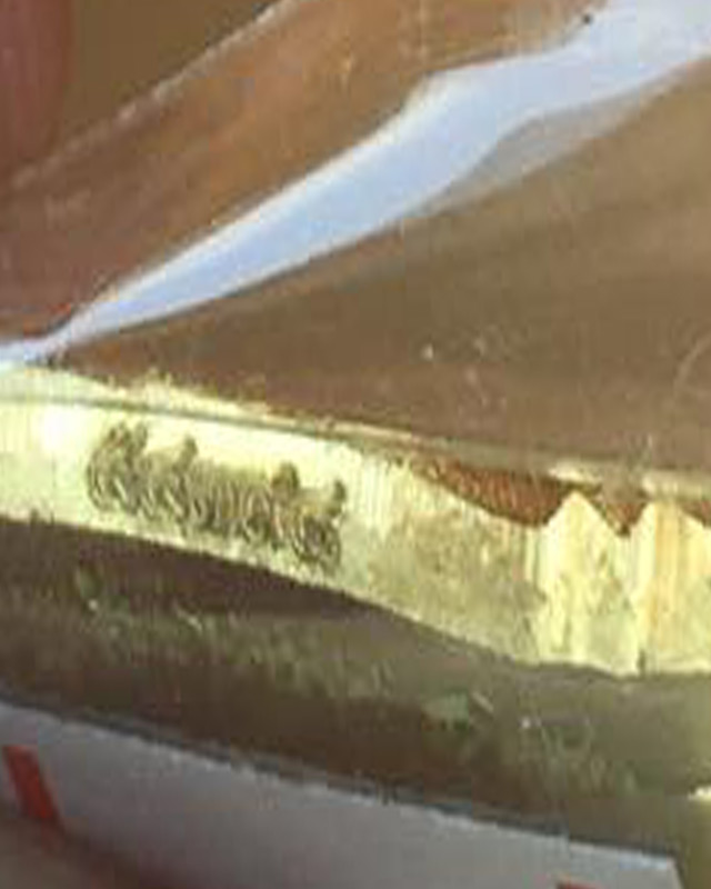 หลวงพ่อพัฒน์ วัดห้วยด้วน นครสวรรค์ รุ่นพยัคฆ์แสนล้าน เนื้อทองทิพย์ ลงยาจีวร หมายเลข 54398พร้อมกล่อง