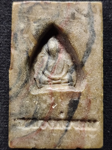 วัดไผ่โรงวัว สุพรรณบุรี สมเด็จสายรุ้งหลวงพ่อขอม  ปี 2500 หนังสือตรง 1 แถว นิยม