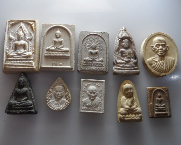 พระผง (๑๐ องค์) (ชุดที่ ๗)