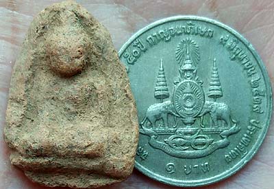 *พระกำแพงเม็ดน้อยหน่า กรุวัดพระแก้ว กำแพงเพชร องค์ปีกใหญ่(6)*