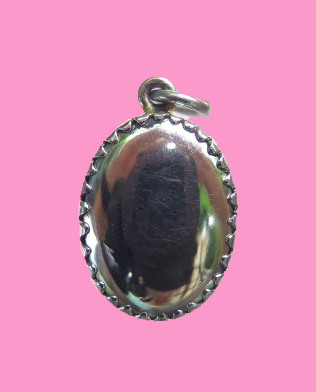 ล็อคเก็ต พิมพ์เล็ก สังฆราชวัดบวร (เจริญ) หลังเรียบ 