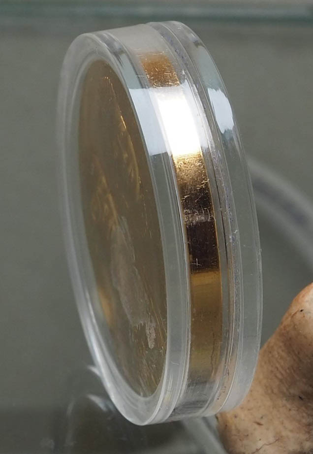 เหรียญพระราชทาน พร้อมกล่องเดิม รับประกันแท้ตลอดชีพ