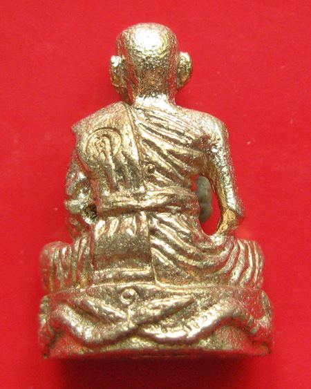 รูปเหมือนลอยองค์ เนื้อสารพัดดี ครูบาอินตา วัดกู้คำจ. ลำปาง ปี 2556 รุ่นเฮง เฮง เพิ่มทรัพย์