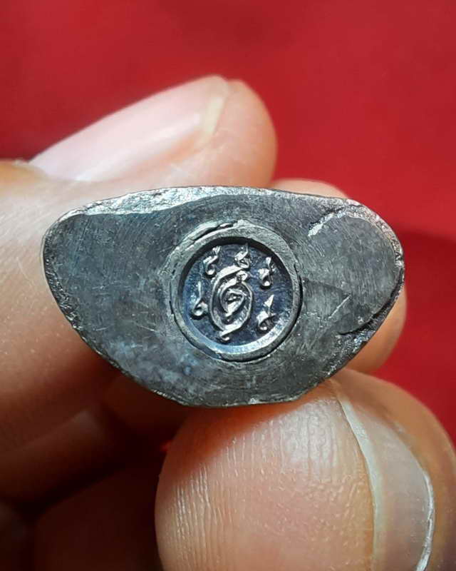 พระกริ่ง หลวงพ่อศรีสวรรค์ วัดนครสวรรค์ เนื้อเงิน พิมพ์เล็ก ปี2535 สวยมากกล่องเดิมๆ