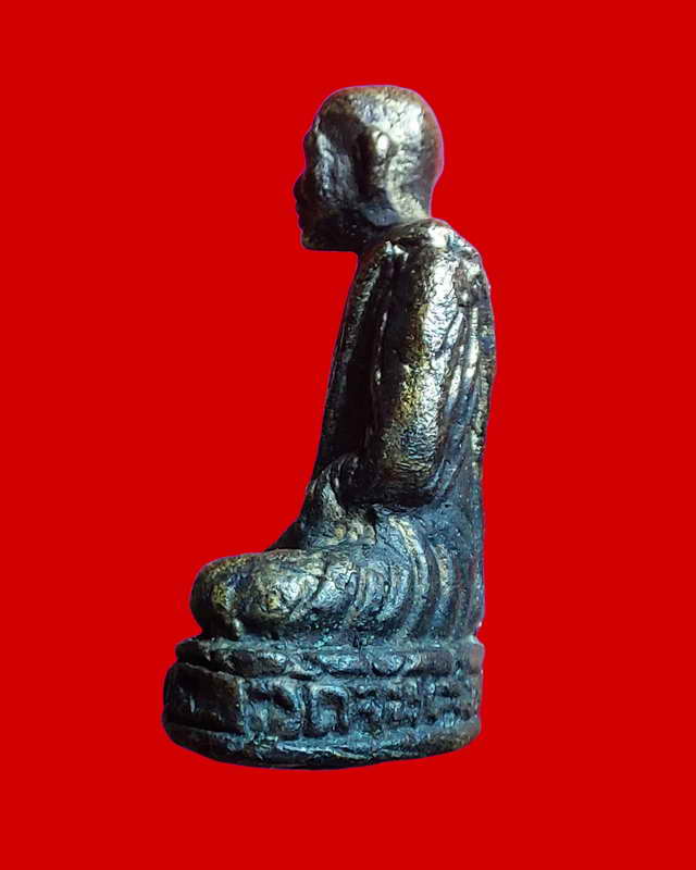 รูปหล่อโบราณหลวงพ่อโอดวัดจันเสนครบ ๗๒ ปี