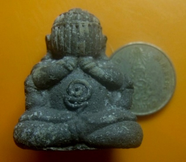 **เบาๆ**พระปิดตามหาอุตม์ แห่งอาณาจักรทะเลใต้ รุ่นเฉลิมพระเกียรติ วัดมหาธาตุ ปี ๒๕๔๘**ฝังตะกรุดคู่