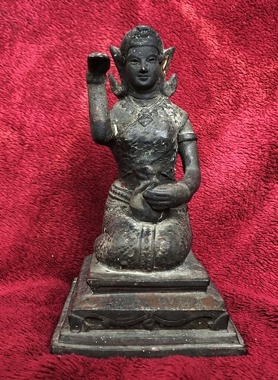 นางกวัก หลวงพ่อแช่ม ฐานุสฺสโก วัดดอนยายหอม จ .นครปฐม 