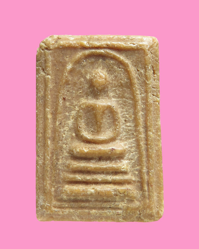 สมเด็จเนื้อผงน้ำมัน