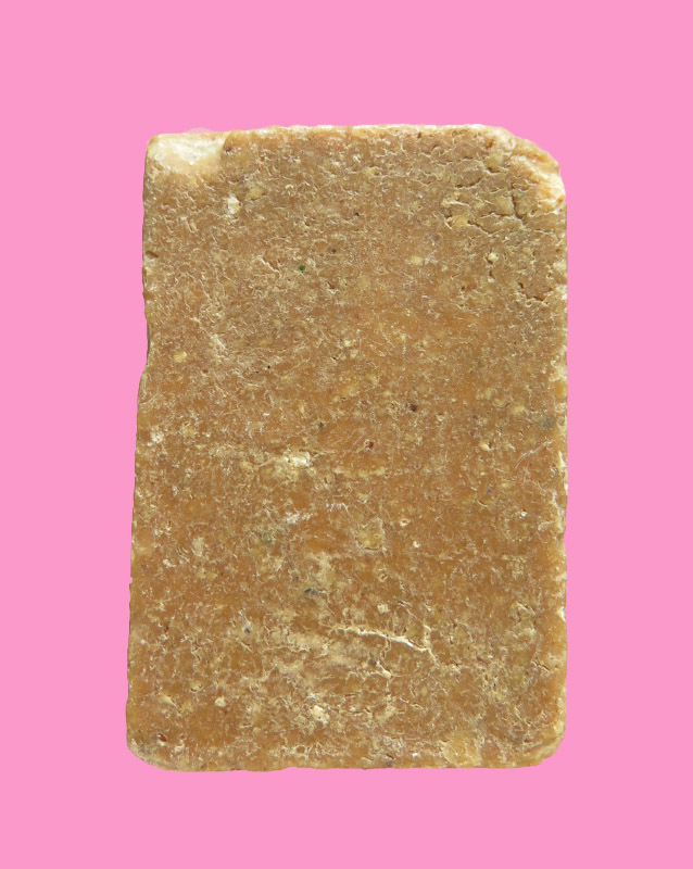 สมเด็จเนื้อผงน้ำมัน