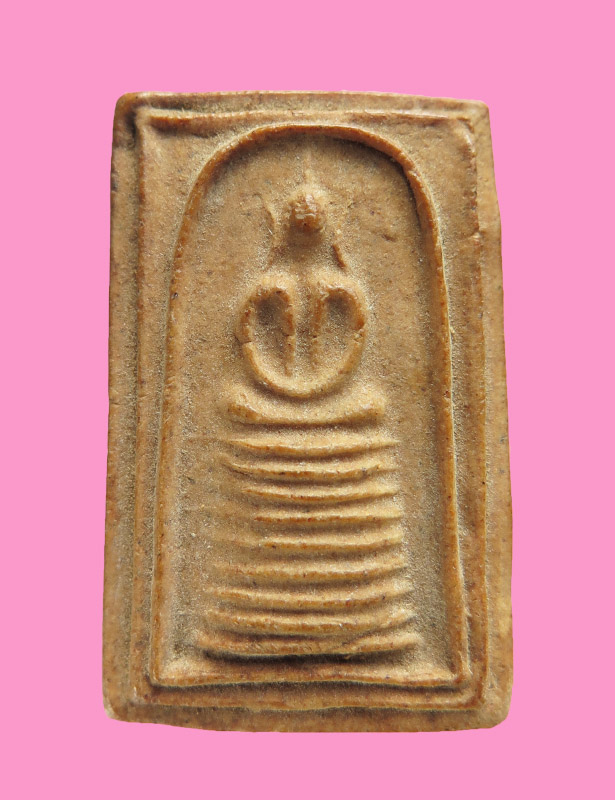 สมเด็จ 9 ชั้น หลังยันต์