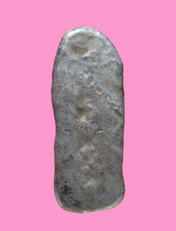 พระลีลา เนื้อชินผสมฉนวนเก่า 