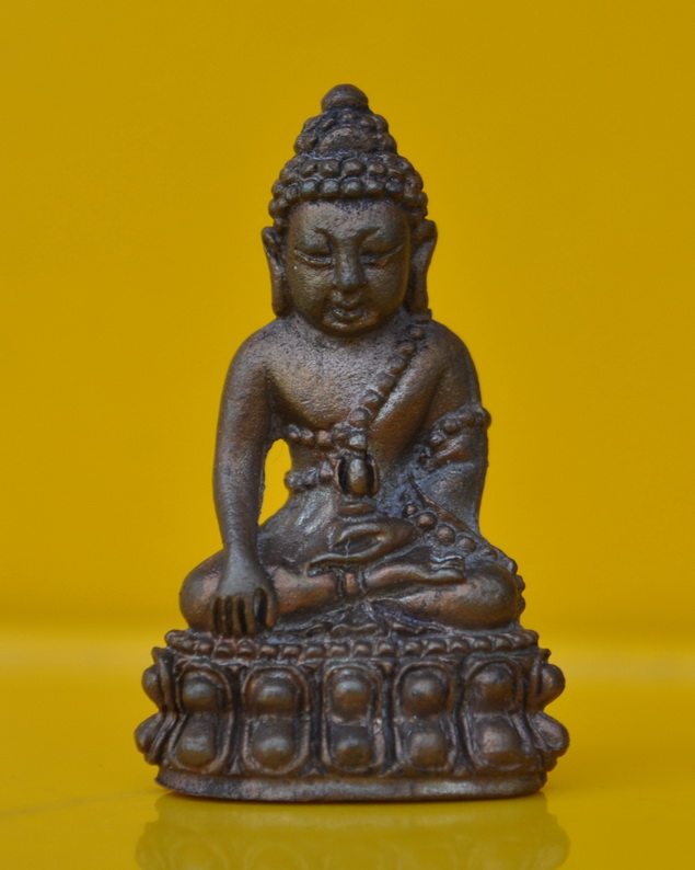 พระกริ่งปริวาส หลวงพ่อไวทย์ 