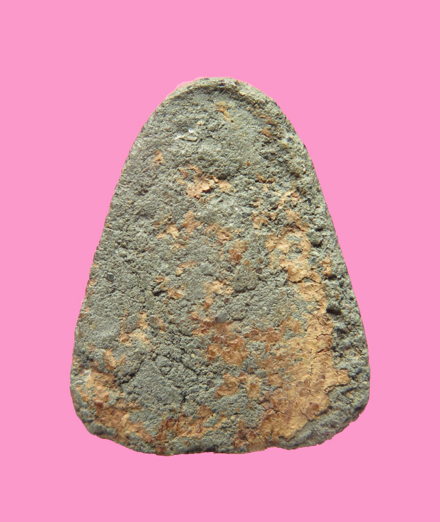 พระปิดตา หลวงปู่เกลี้ยง วัดเนินสุทธาวาส ชลบุรี (ยุคต้น)