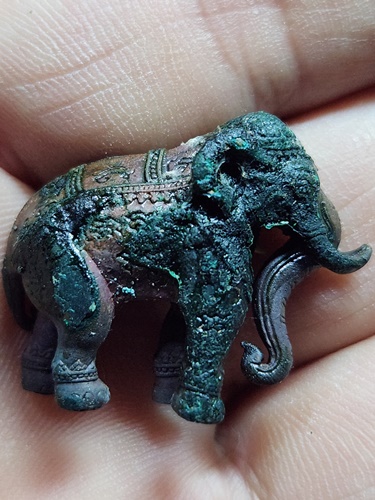 วัดสุทธาวาสวิปัสสนา จ.อยุธยา ช้างปัจจัยนาค หลวงพ่อรักษ์ อนาลโย รุ่นคชสารบันดาลทรัพย์ 2558