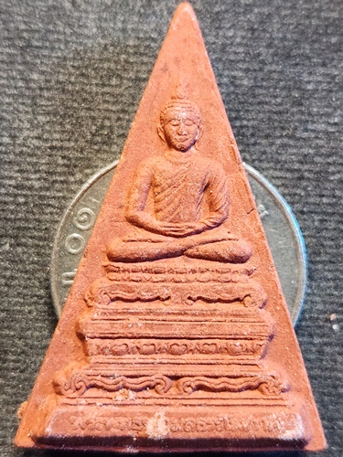 วัดนิเวศธรรมประวัติราชวรวิหาร อยุธยา  พระพุทธนฤมลธรรโมภาส พิมพ์3เหลี่ยม 