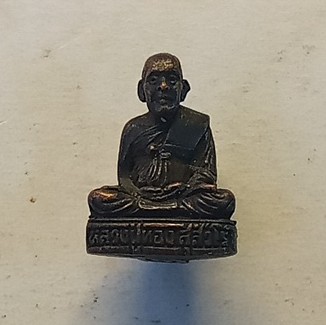 รูปหล่อหลวงปู่ทอง วัดป่ากอ จ.สงขลา