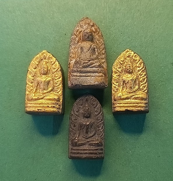 พระรอดหลวงพ่อแพวัดพิกุลทองจัดไป 4 องค์