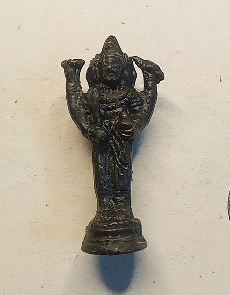 รูปหล่อพระพรหมสี่หน้ายืน โบสถ์พราหมณ์วัดสุทัศน์เสาชิงช้าปี 2493