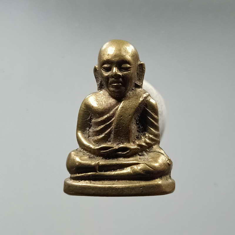 รูปหล่อกริ่ง หลวงพ่อเงิน วัดบางคลาน เนื้อทองเหลือง ตอกโค้ด 15 อุดกริ่ง กริ่งดังดี ชอบทางนี้มาชม