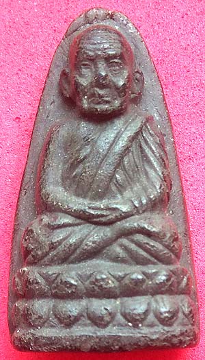 หลวงปู่ทวด เนื้อว่าน