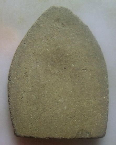 **เบา​ๆ​**พระซุ้มกระรอกกระแต เนื้อดินผสมผง เก่าๆ ไม่ทราบที**สวยๆ เชิญชมครับ