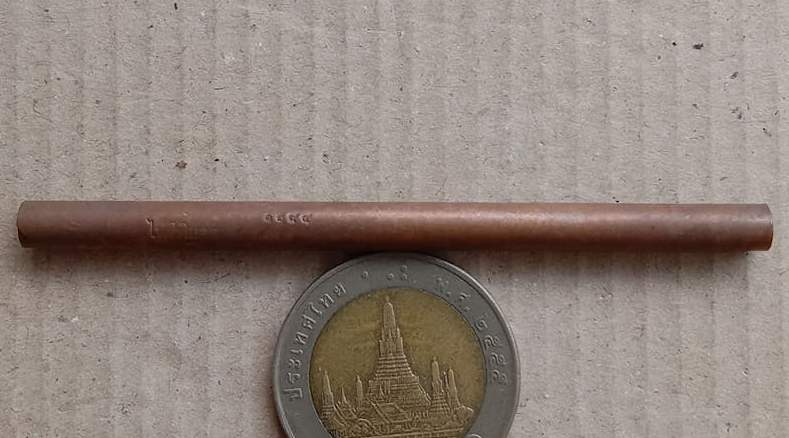 ตะกรุดโทน(พระเจ้าตากสินมหาราช)ไพรีพินาศ วัดโพธิ์บางคล้า ฉะเชิงเทรา ปี2559 เนื้อทองแดง เลข1294+กล่อง