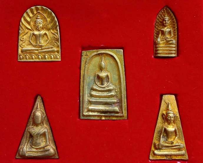 5องค์ พระชุดเบญจภาคี รุ่นแรก วัดหนองอ้อ เนื้อทองผสม หลวงปู่หลิวปลุกเสก ปี2541 พร้อมกล่องเดิม