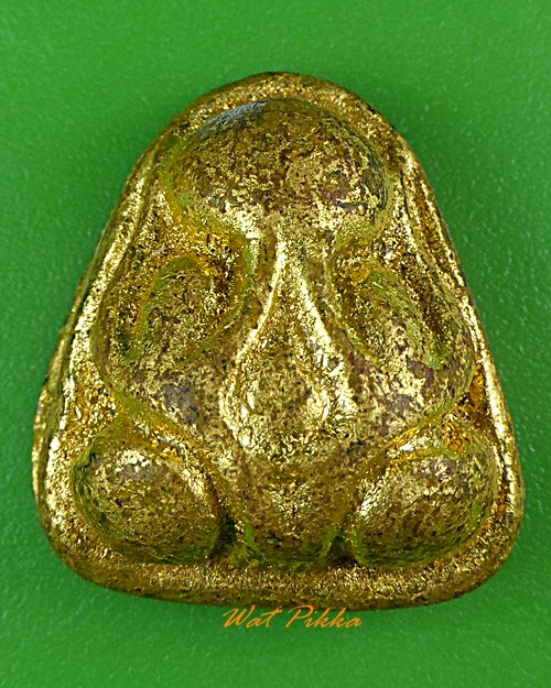 พระปิดตาหลวงปู่เหมือน วัดกำแพง ชลบุรี .742.*