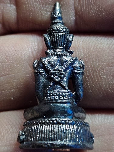 วัดบ้านจาน ศรีสะเกษ พระแก้วมรกต หลวงปู่หมุน  รุ่น มหาเศรษฐีรวยทันใจ ปี 2562